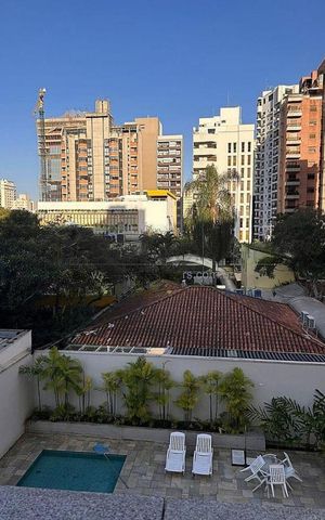 Apartamento à venda com 220m², 4 quartos e 3 vagas