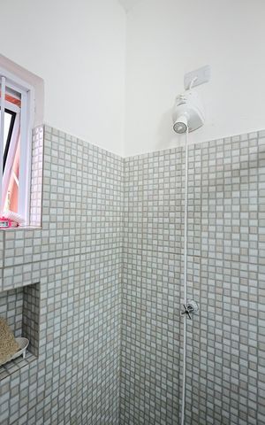Casa à venda com 346m², 6 quartos e 4 vagasBanheiro da Casa 1