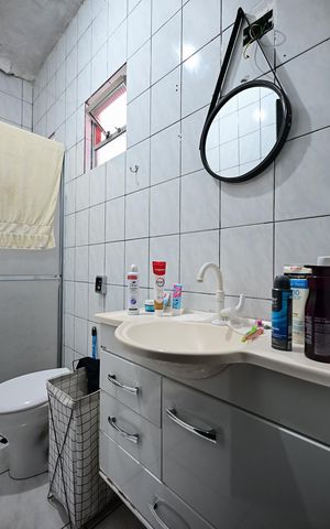 Casa à venda com 346m², 6 quartos e 4 vagasBanheiro da Casa 2