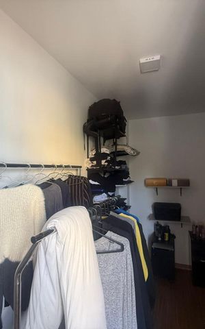 Apartamento à venda com 78m², 3 quartos e 2 vagas Apartamento à venda com 78m², 3 quartos e 2 vagasCloset