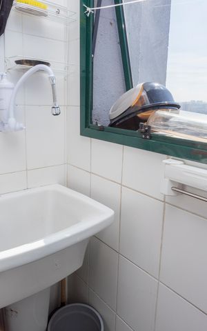 Apartamento à venda com 72m², 2 quartos e 1 vagaÁrea de Serviço