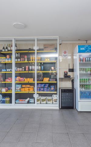 Apartamento à venda com 72m², 2 quartos e 1 vagaMercado 24h