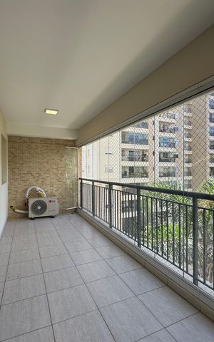 Apartamento para alugar com 144m², 3 quartos e 2 vagas Apartamento para alugar com 144m², 3 quartos e 2 vagasVaranda da Sala