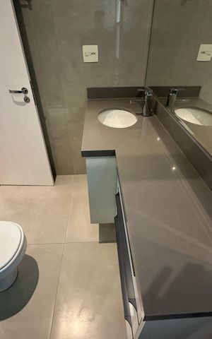 Apartamento para alugar com 144m², 3 quartos e 2 vagas Apartamento para alugar com 144m², 3 quartos e 2 vagasBanheiro da Suíte 3