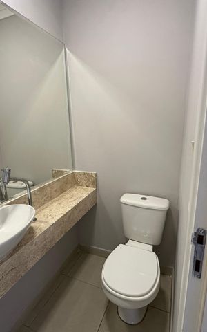 Apartamento para alugar com 144m², 3 quartos e 2 vagas Apartamento para alugar com 144m², 3 quartos e 2 vagasLavabo