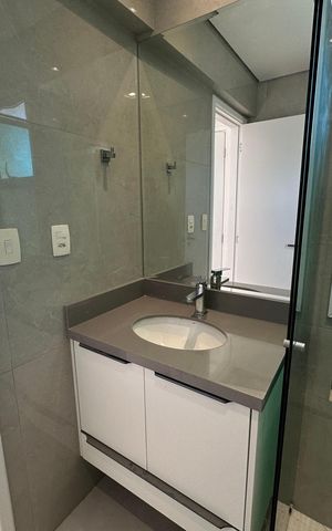 Apartamento para alugar com 144m², 3 quartos e 2 vagas Apartamento para alugar com 144m², 3 quartos e 2 vagasBanheiro da Suíte 1