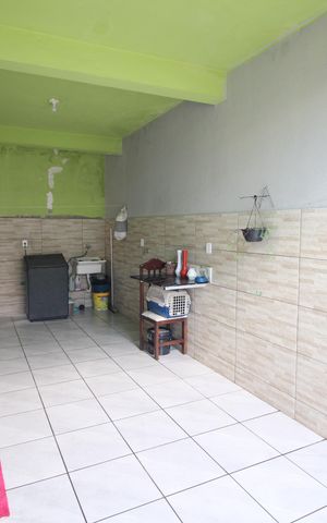 Casa à venda com 110m², 3 quartos e 2 vagasÁrea de Serviço