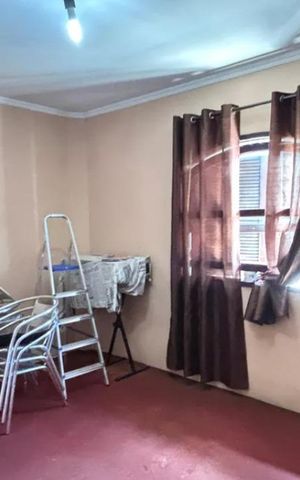 Casa à venda com 150m², 3 quartos e 1 vaga Casa à venda com 150m², 3 quartos e 1 vagaQuarto 1