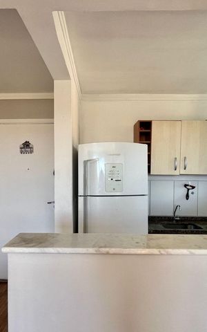 Apartamento à venda com 47m², 2 quartos e 1 vaga Apartamento à venda com 47m², 2 quartos e 1 vagaCozinha e Área de Serviço