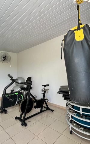 Apartamento à venda com 47m², 2 quartos e 1 vaga Apartamento à venda com 47m², 2 quartos e 1 vagaÁrea comum - Academia