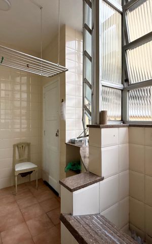 Apartamento para alugar com 105m², 3 quartos e 1 vaga Apartamento para alugar com 105m², 3 quartos e 1 vagaÁrea de serviço