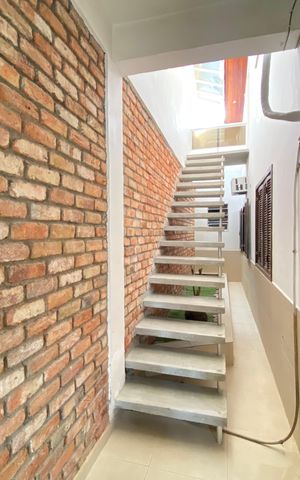 Casa à venda com 271m², 4 quartos e 3 vagas