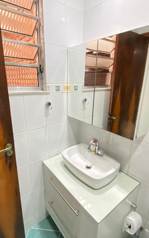 Casa à venda com 271m², 4 quartos e 3 vagas