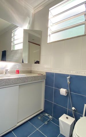 Casa à venda com 271m², 4 quartos e 3 vagas