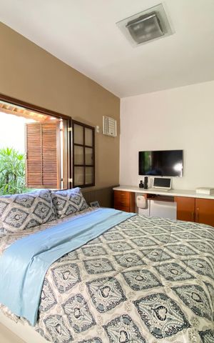 Casa à venda com 271m², 4 quartos e 3 vagas