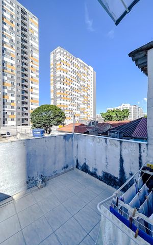 Casa à venda com 300m², 6 quartos e sem vagaÁrea externa