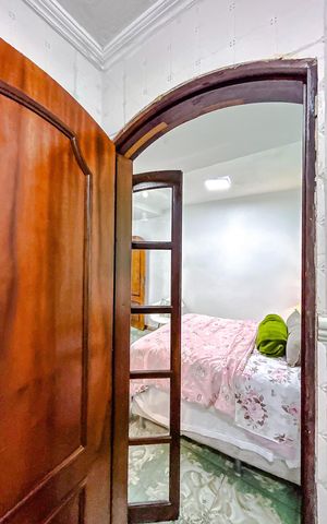 Casa à venda com 300m², 6 quartos e sem vagaBanheiro da Suíte