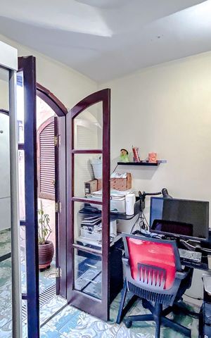 Casa à venda com 300m², 6 quartos e sem vagaQuarto 1