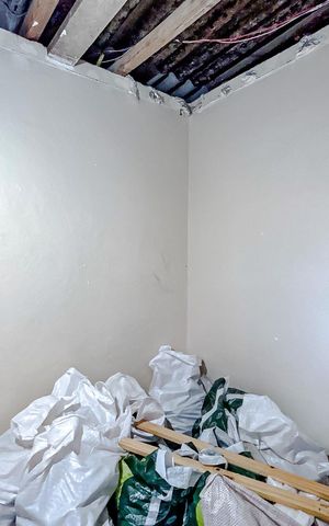 Casa à venda com 300m², 6 quartos e sem vagaQuarto 4