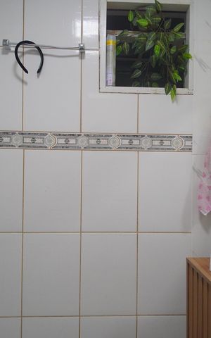 Casa à venda com 89m², 3 quartos e 1 vagaBanheiro