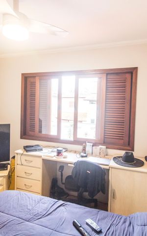 Casa de condomínio à venda com 300m², 4 quartos e 6 vagas Casa de condomínio à venda com 300m², 4 quartos e 6 vagasSuíte 2