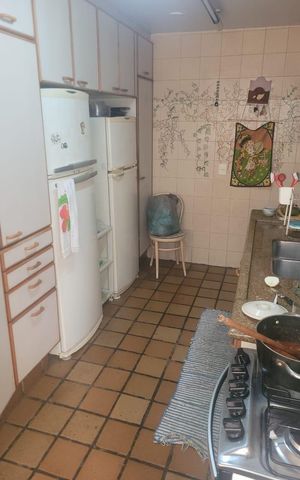 Apartamento à venda com 300m², 3 quartos e 2 vagas Apartamento à venda com 300m², 3 quartos e 2 vagasCozinha