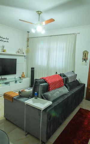 Casa à venda com 75m², 3 quartos e 2 vagas