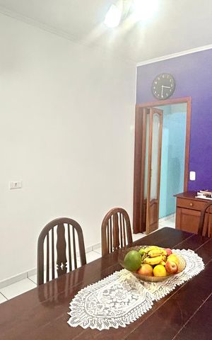 Casa à venda com 111m², 3 quartos e 2 vagas Casa à venda com 111m², 3 quartos e 2 vagasCopa