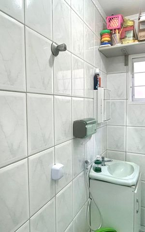 Casa à venda com 111m², 3 quartos e 2 vagas Casa à venda com 111m², 3 quartos e 2 vagasLavabo