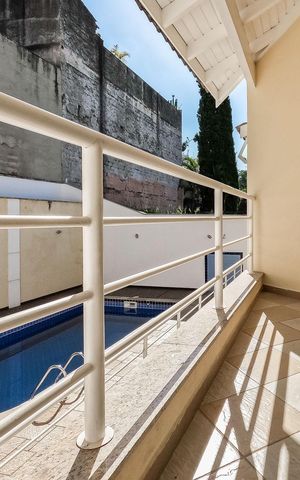 Casa à venda com 520m², 4 quartos e 6 vagas