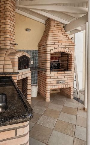 Casa à venda com 520m², 4 quartos e 6 vagas