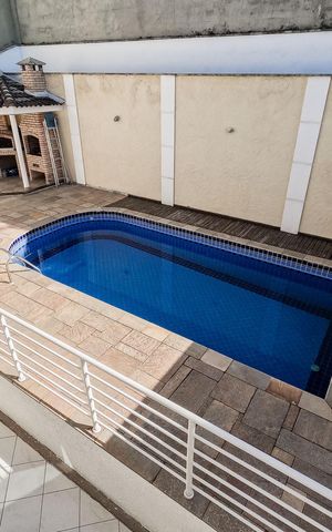 Casa à venda com 520m², 4 quartos e 6 vagas