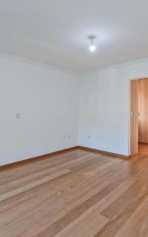 Casa à venda com 520m², 4 quartos e 6 vagas