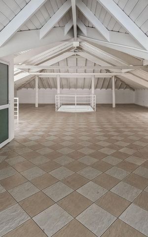 Casa à venda com 520m², 4 quartos e 6 vagas