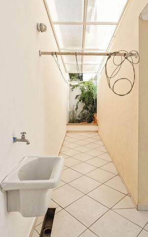 Casa à venda com 520m², 4 quartos e 6 vagas