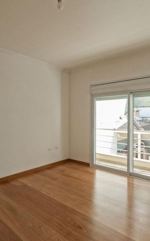 Casa à venda com 520m², 4 quartos e 6 vagas