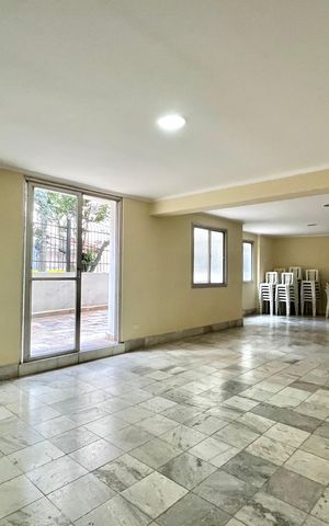 Apartamento para alugar com 51m², 2 quartos e 1 vaga Apartamento para alugar com 51m², 2 quartos e 1 vagaÁrea comum - Salão de festas