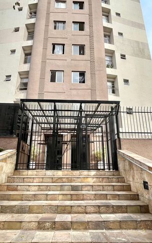 Apartamento para alugar com 51m², 2 quartos e 1 vaga Apartamento para alugar com 51m², 2 quartos e 1 vagaFachada