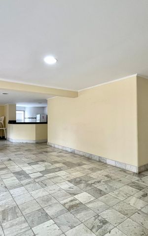 Apartamento para alugar com 51m², 2 quartos e 1 vaga Apartamento para alugar com 51m², 2 quartos e 1 vagaÁrea comum - Salão de festas