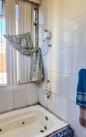 Casa à venda com 226m², 4 quartos e 2 vagasBanheiro da Suíte 2