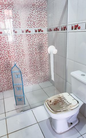 Casa à venda com 226m², 4 quartos e 2 vagasBanheiro Social 