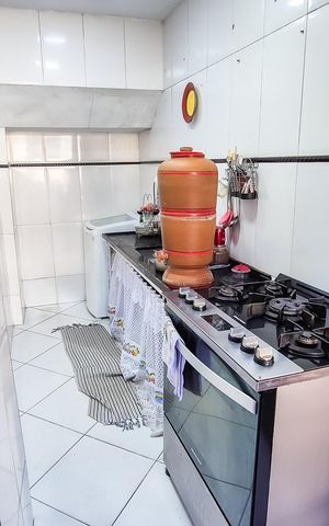 Casa à venda com 226m², 4 quartos e 2 vagasCozinha 