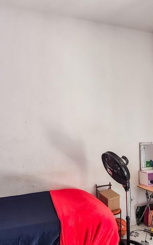 Casa à venda com 226m², 4 quartos e 2 vagasSuíte