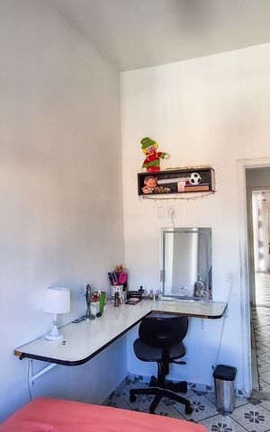 Casa à venda com 226m², 4 quartos e 2 vagasSuíte 3