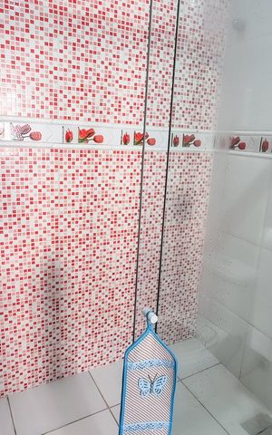 Casa à venda com 226m², 4 quartos e 2 vagasBanheiro Social 