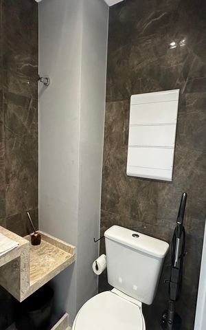 Apartamento à venda com 87m², 2 quartos e 2 vagas Apartamento à venda com 87m², 2 quartos e 2 vagasLavabo