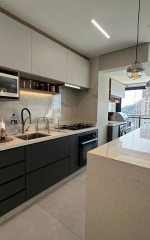 Apartamento à venda com 87m², 2 quartos e 2 vagas Apartamento à venda com 87m², 2 quartos e 2 vagasCozinha