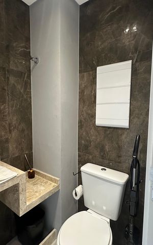 Apartamento à venda com 87m², 2 quartos e 2 vagas Apartamento à venda com 87m², 2 quartos e 2 vagasLavabo