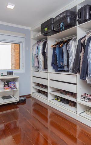 Casa à venda com 500m², 3 quartos e 3 vagasCloset da suíte 1