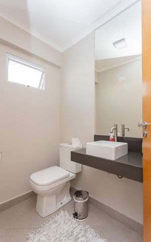 Casa à venda com 500m², 3 quartos e 3 vagasBanheiro Espaço Lazer